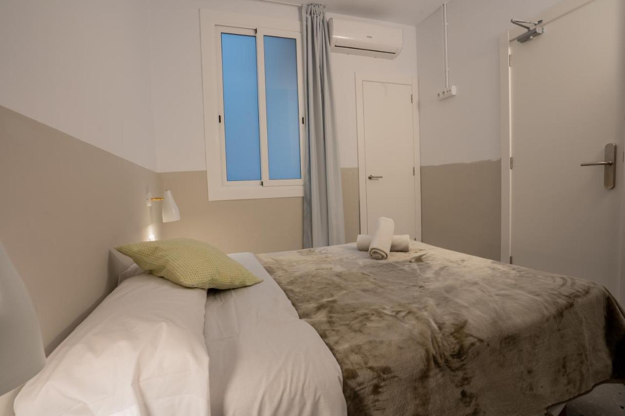 Hostal Hera Barcelona Eksteriør billede