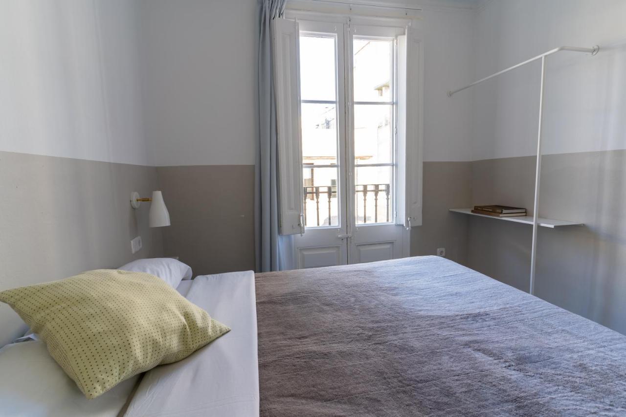 Hostal Hera Barcelona Eksteriør billede
